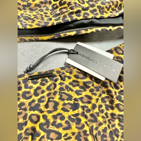 NWT KENDALL & KYLIE Leopard Print Bandeau Hi Waist Two Piece Bikni Swim Wear - Picture 7 of 7